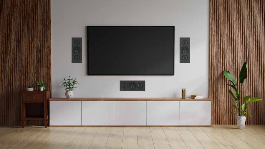 Monitor Audio W2M im Wohnzimmer eingebaut